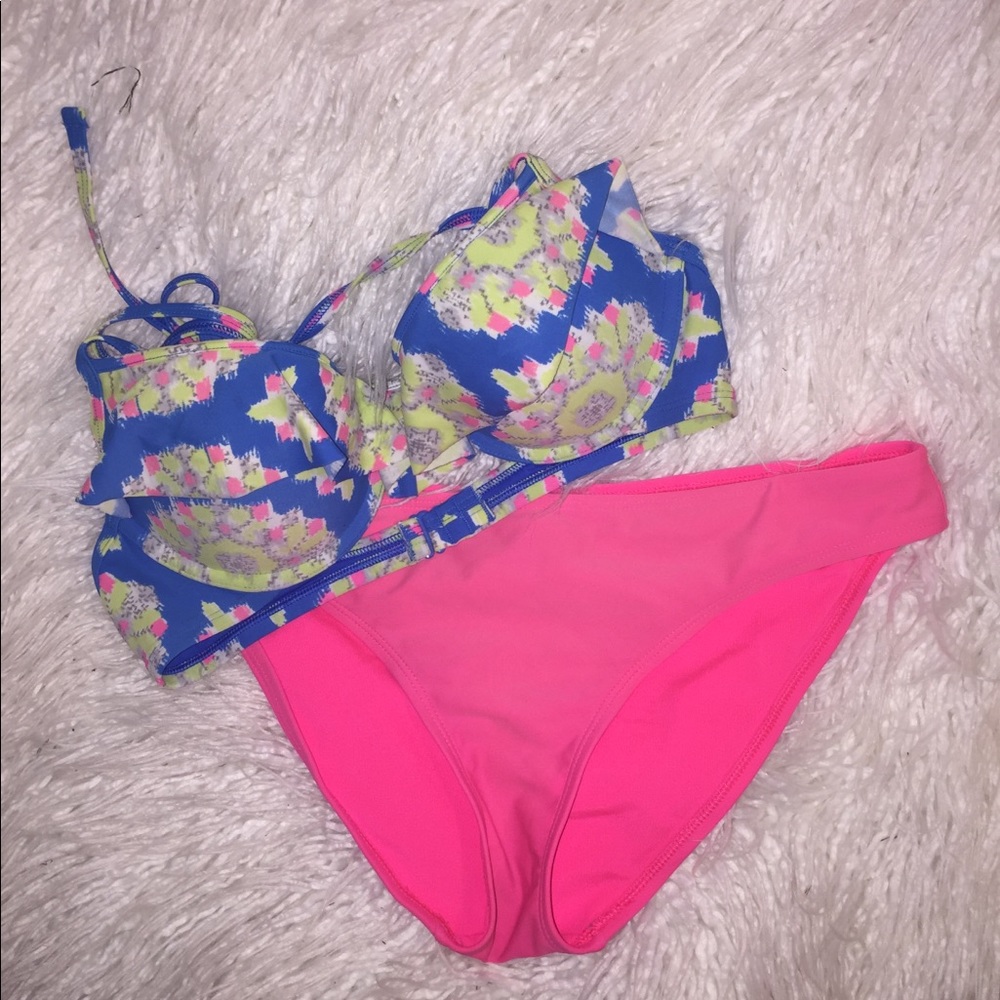 Aerie Floral Bikini set 👙